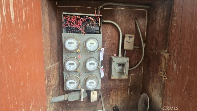 840 N Euclid, Pasadena, CA 91104