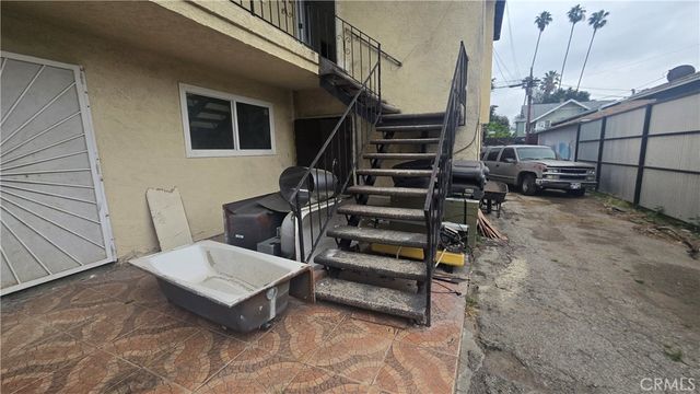 840 N Euclid, Pasadena, CA 91104