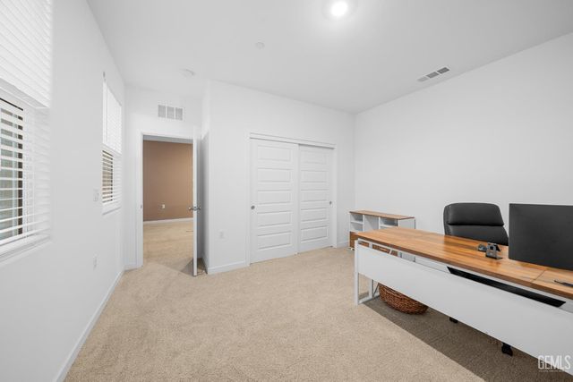 8905 Royston Drive, Shafter, CA 93263