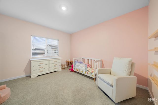 8905 Royston Drive, Shafter, CA 93263