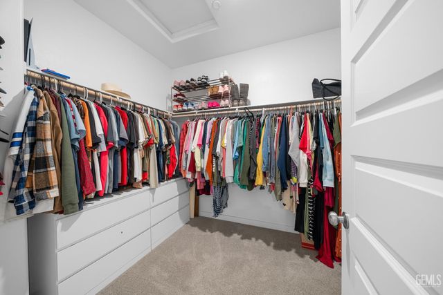 8905 Royston Drive, Shafter, CA 93263