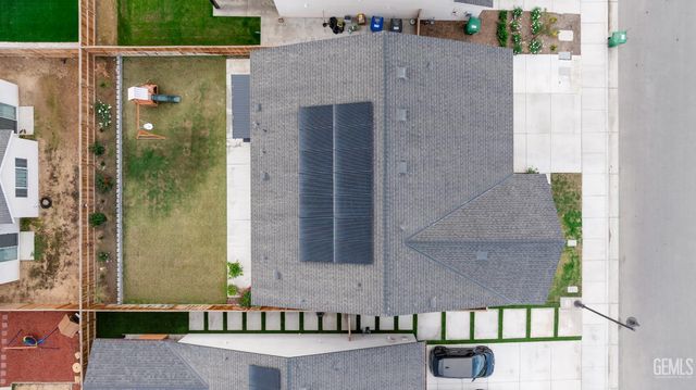 8905 Royston Drive, Shafter, CA 93263