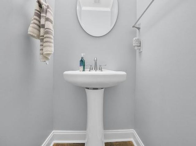 1960 Sterling Oaks Circle NE, Atlanta, GA 30319