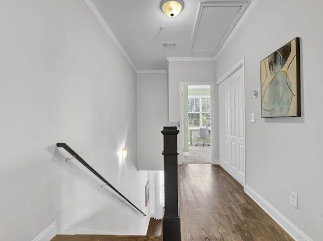 1960 Sterling Oaks Circle NE, Atlanta, GA 30319