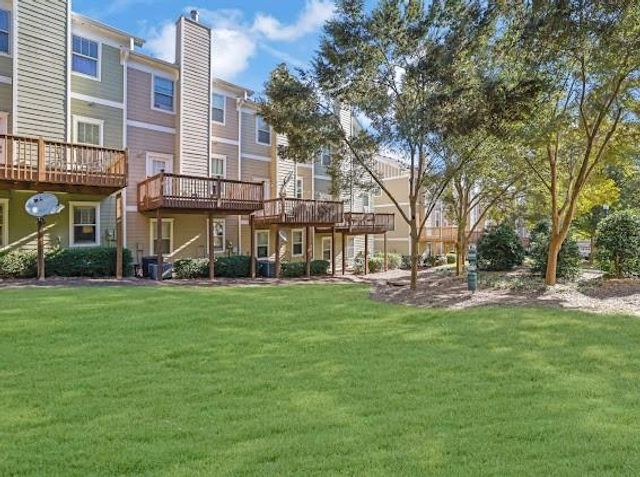 1960 Sterling Oaks Circle NE, Atlanta, GA 30319