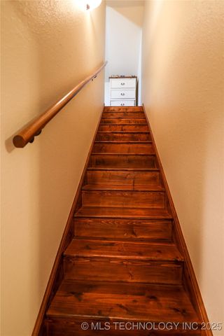 3012 Comanche, Sulphur, OK 73086