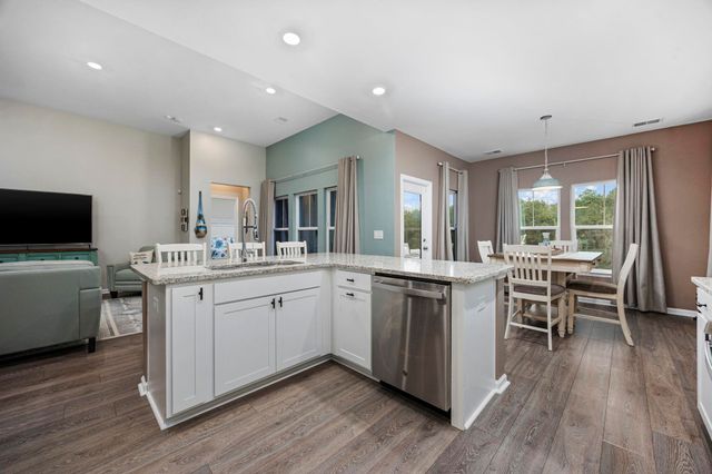 5635 Whitebark Dr., Myrtle Beach, SC 29577