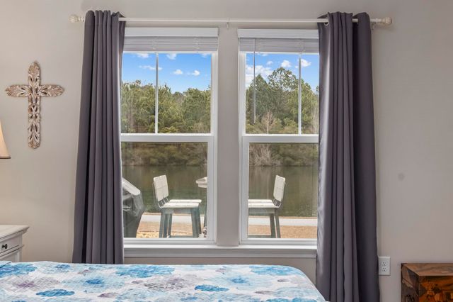 5635 Whitebark Dr., Myrtle Beach, SC 29577