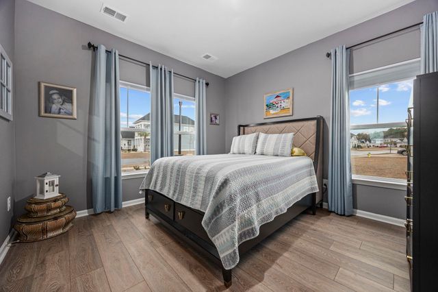 5635 Whitebark Dr., Myrtle Beach, SC 29577