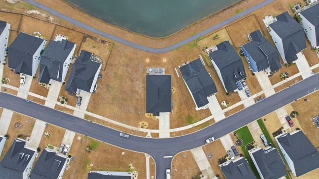 5635 Whitebark Dr., Myrtle Beach, SC 29577