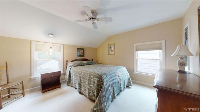 349 Maynard Dr, Amherst, NY 14226