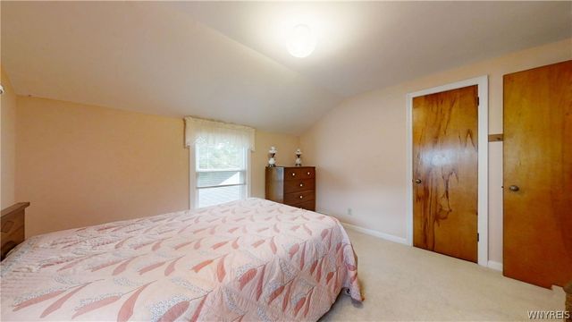 349 Maynard Dr, Amherst, NY 14226