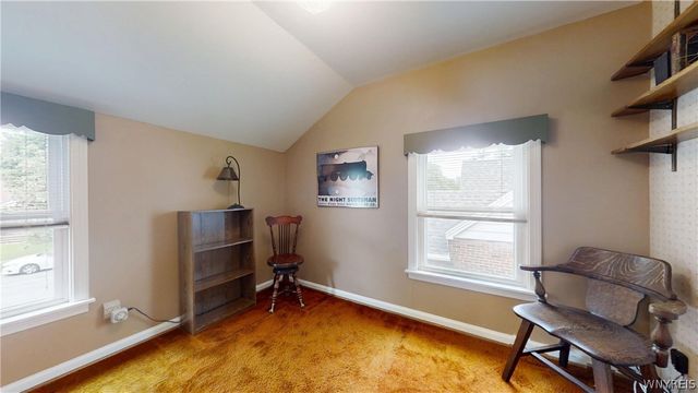 349 Maynard Dr, Amherst, NY 14226
