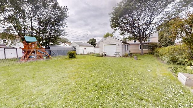349 Maynard Dr, Amherst, NY 14226