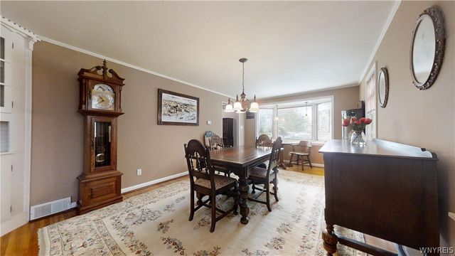 349 Maynard Dr, Amherst, NY 14226