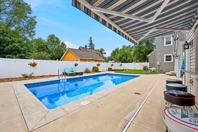 4054 Quail Avenue N, Robbinsdale, MN 55422
