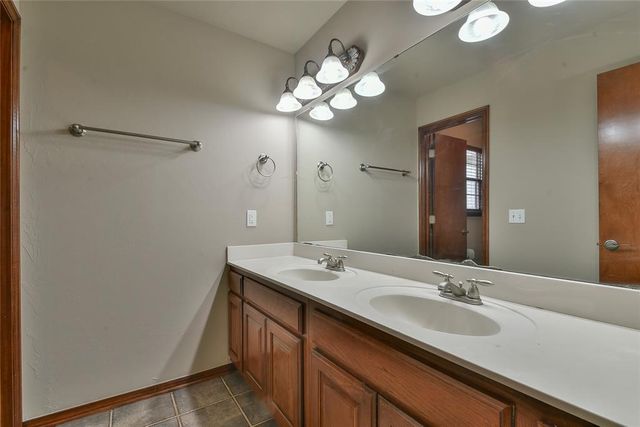 9124 SW 26th Street, Oklahoma City, OK 73128