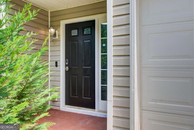 2470 Stonegate Drive NW, Acworth, GA 30101