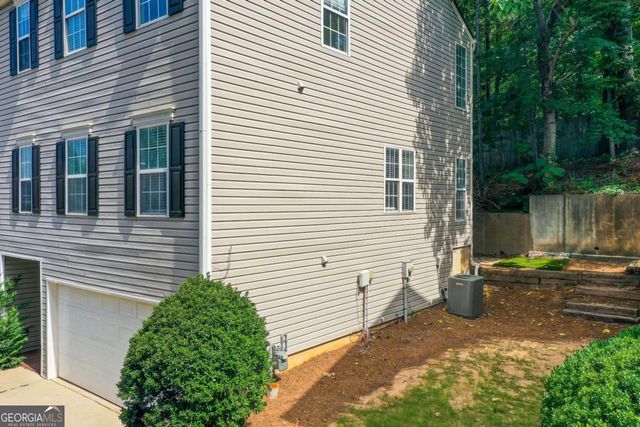 2470 Stonegate Drive NW, Acworth, GA 30101