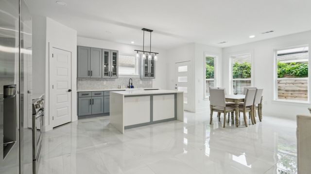 3311 Rutz Street, Dallas, TX 75212