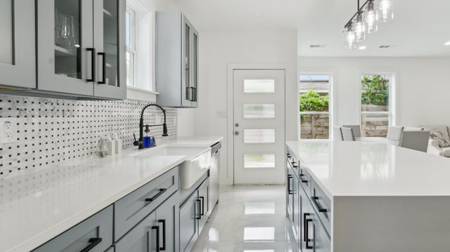 3311 Rutz Street, Dallas, TX 75212