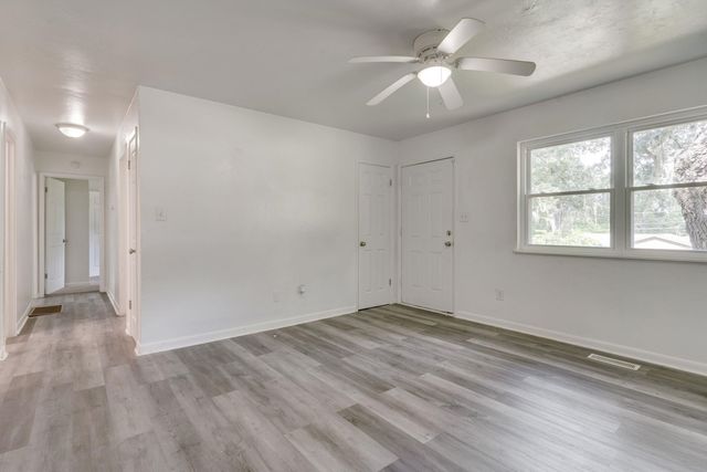 2815 Nepal Drive, Tallahassee, FL 32303