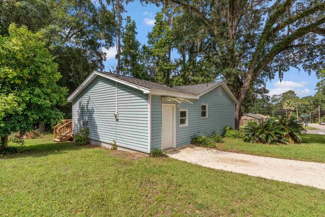 2815 Nepal Drive, Tallahassee, FL 32303