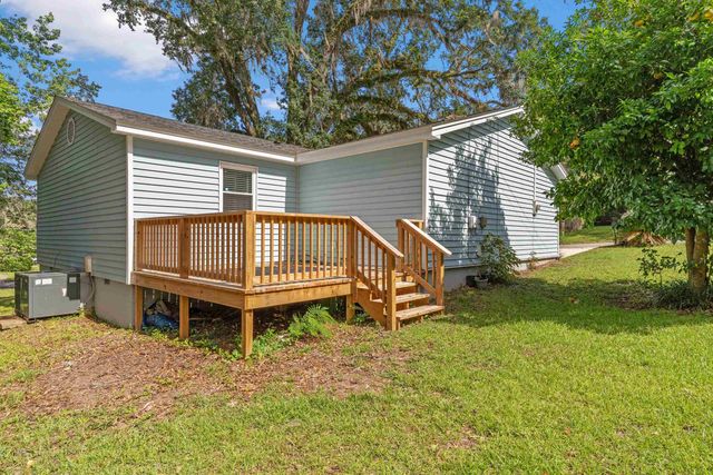 2815 Nepal Drive, Tallahassee, FL 32303