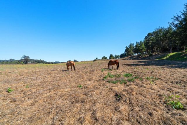 112 Holiday Drive, La Selva Beach, CA 95076