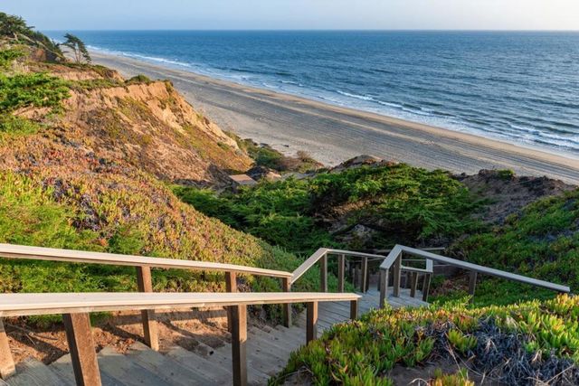 112 Holiday Drive, La Selva Beach, CA 95076