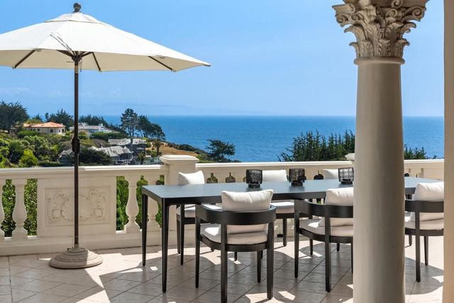 112 Holiday Drive, La Selva Beach, CA 95076