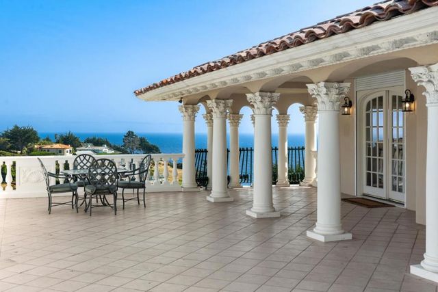 112 Holiday Drive, La Selva Beach, CA 95076