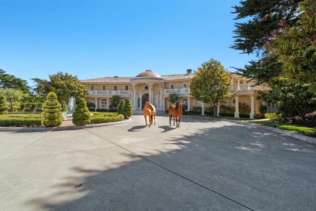 Image 111 of property listing at 112 Holiday Drive, La Selva Beach, CA 95076