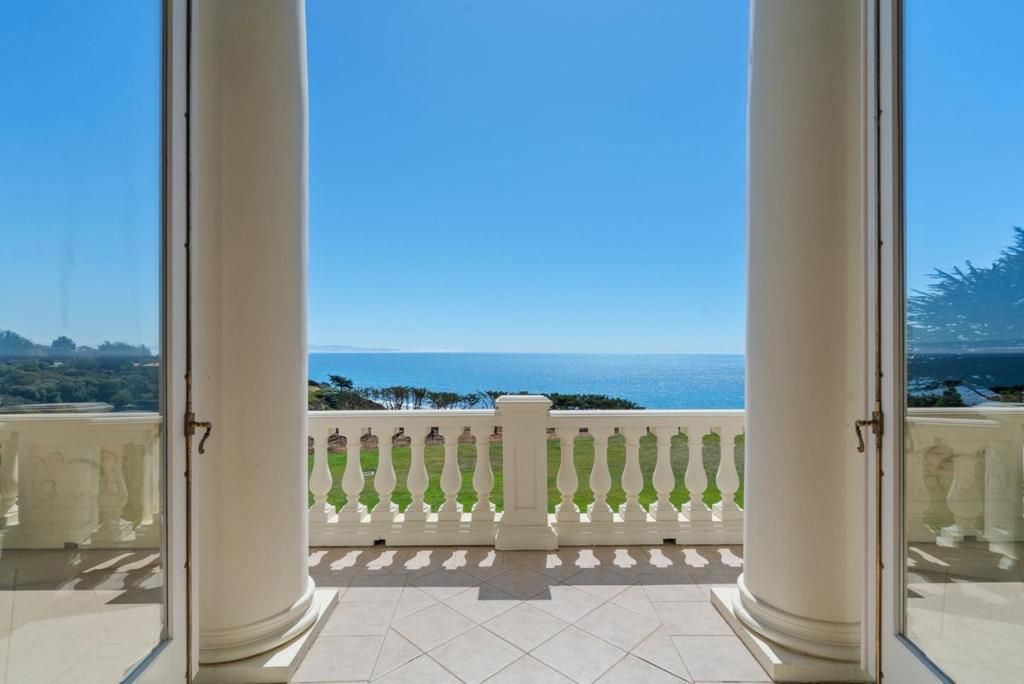 Image 40 of property listing at 112 Holiday Drive, La Selva Beach, CA 95076