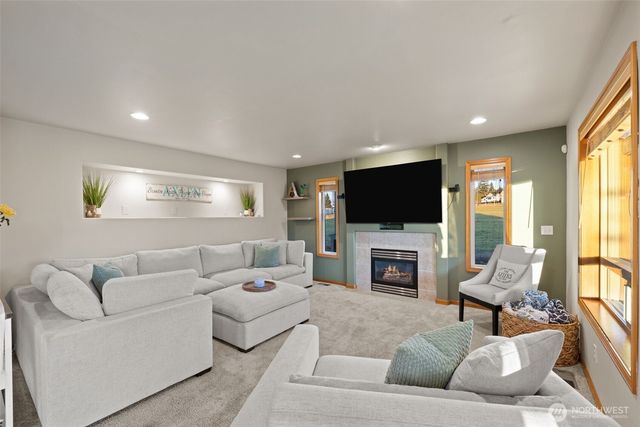 5830 60th Street SE, Snohomish, WA 98290