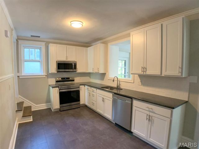 7117 Delmar Boulevard, University City, MO 63130