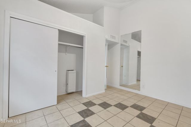 3700 LA LUZ Avenue, B, El Paso, TX 79903