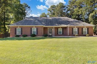 155 Springside Path, Harvest, AL 35749