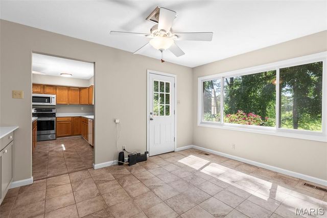 543 Westernmill Drive, Chesterfield, MO 63017