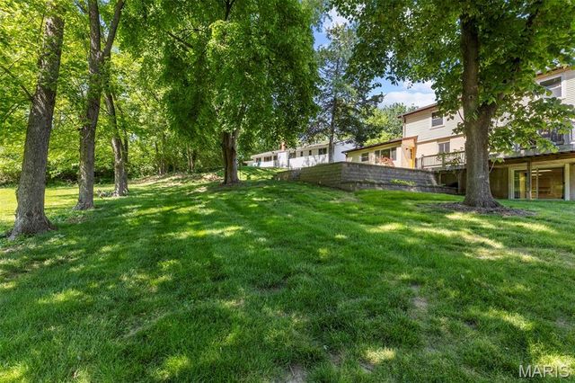 543 Westernmill Drive, Chesterfield, MO 63017