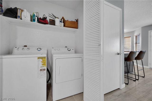 7937 Diamond Rock Way 202, Las Vegas, NV 89128