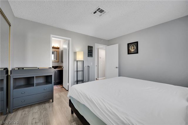 7937 Diamond Rock Way 202, Las Vegas, NV 89128