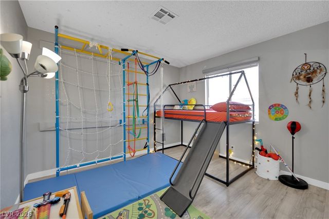 7937 Diamond Rock Way 202, Las Vegas, NV 89128