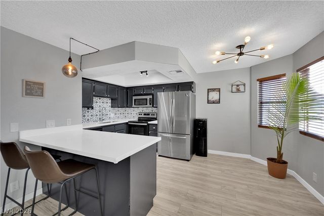7937 Diamond Rock Way 202, Las Vegas, NV 89128