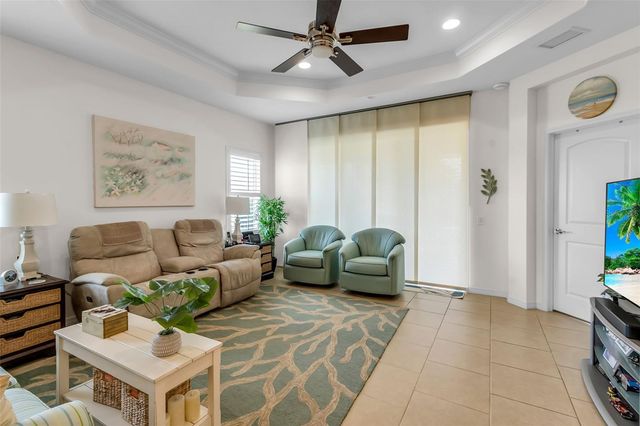 7004 VISTA BELLA DRIVE, Bradenton, FL 34209
