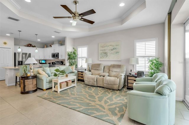 7004 VISTA BELLA DRIVE, Bradenton, FL 34209