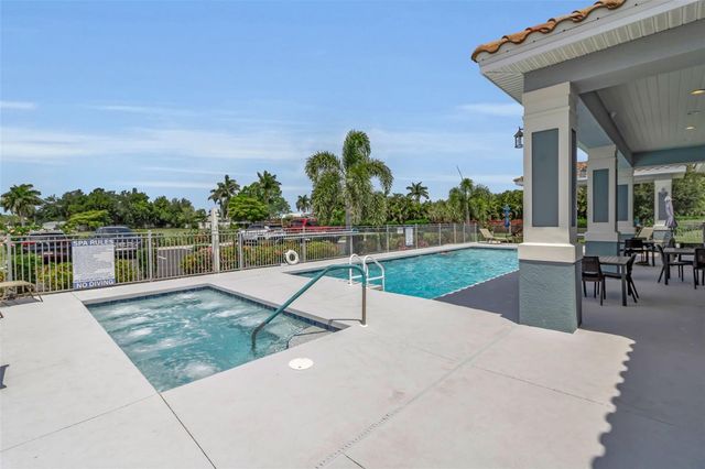 7004 VISTA BELLA DRIVE, Bradenton, FL 34209