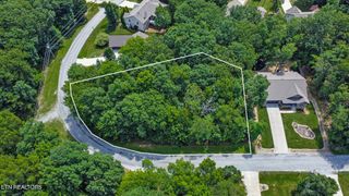 153 Trentwood Drive, Crossville, TN 38558