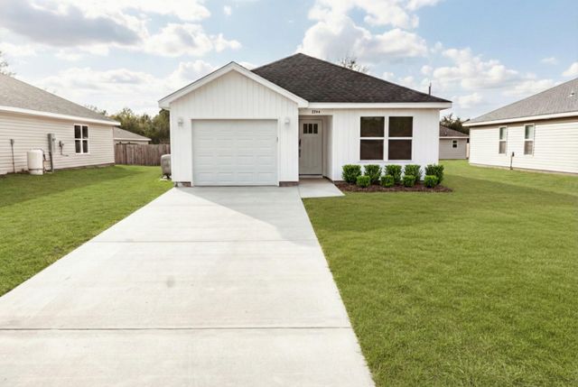 5352 Highview Drive, Crestview, FL 32539