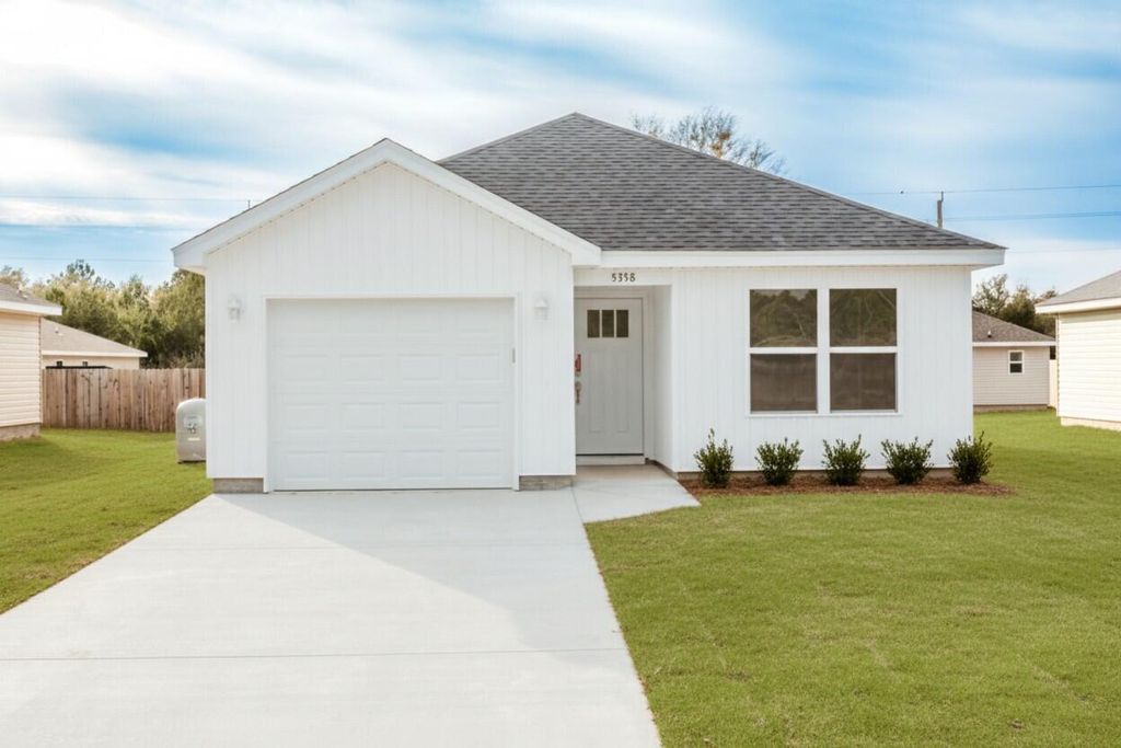 5352 Highview Drive, Crestview, FL 32539